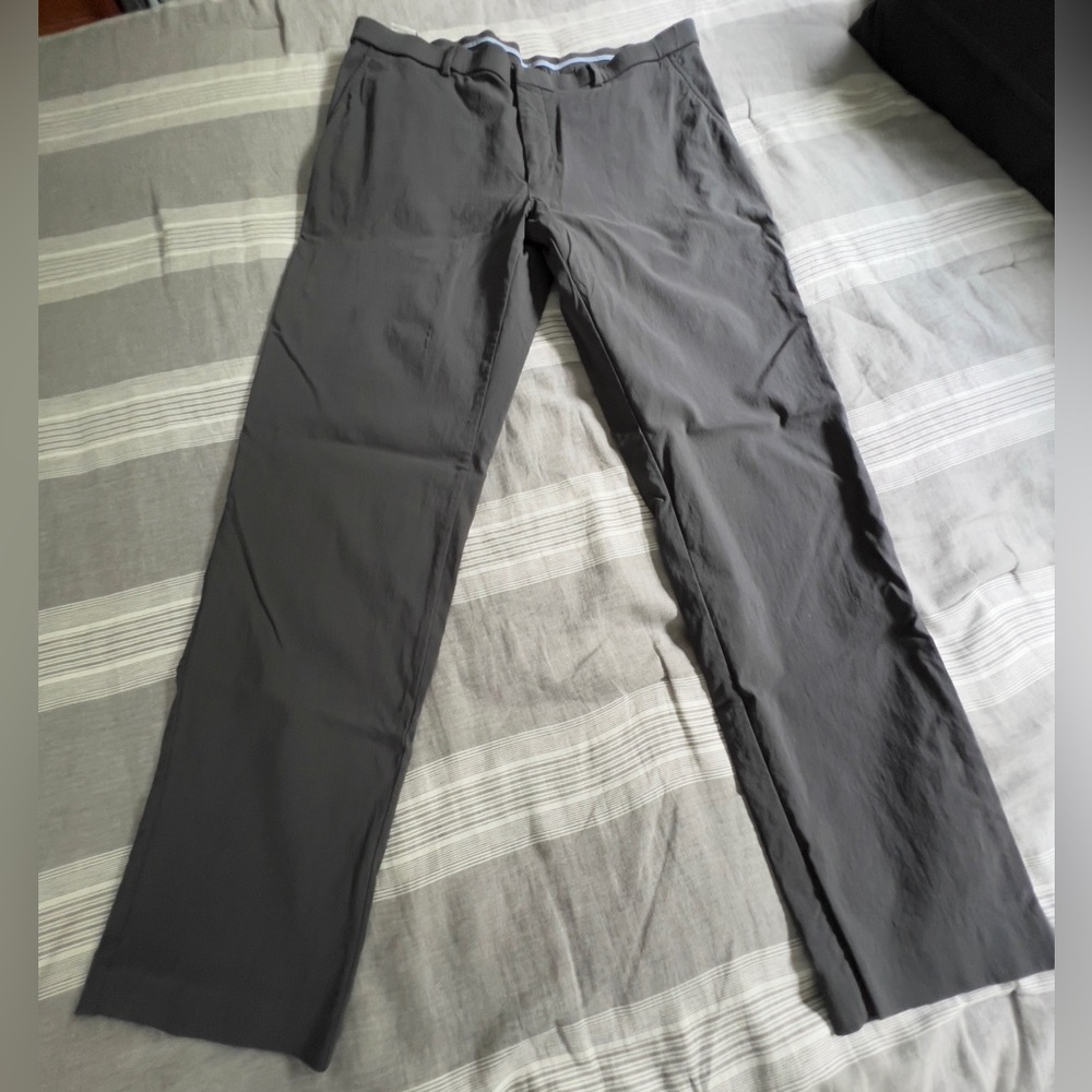 Tommy Hilfiger Mens Gray Rayon Dress Pants 36 x 32